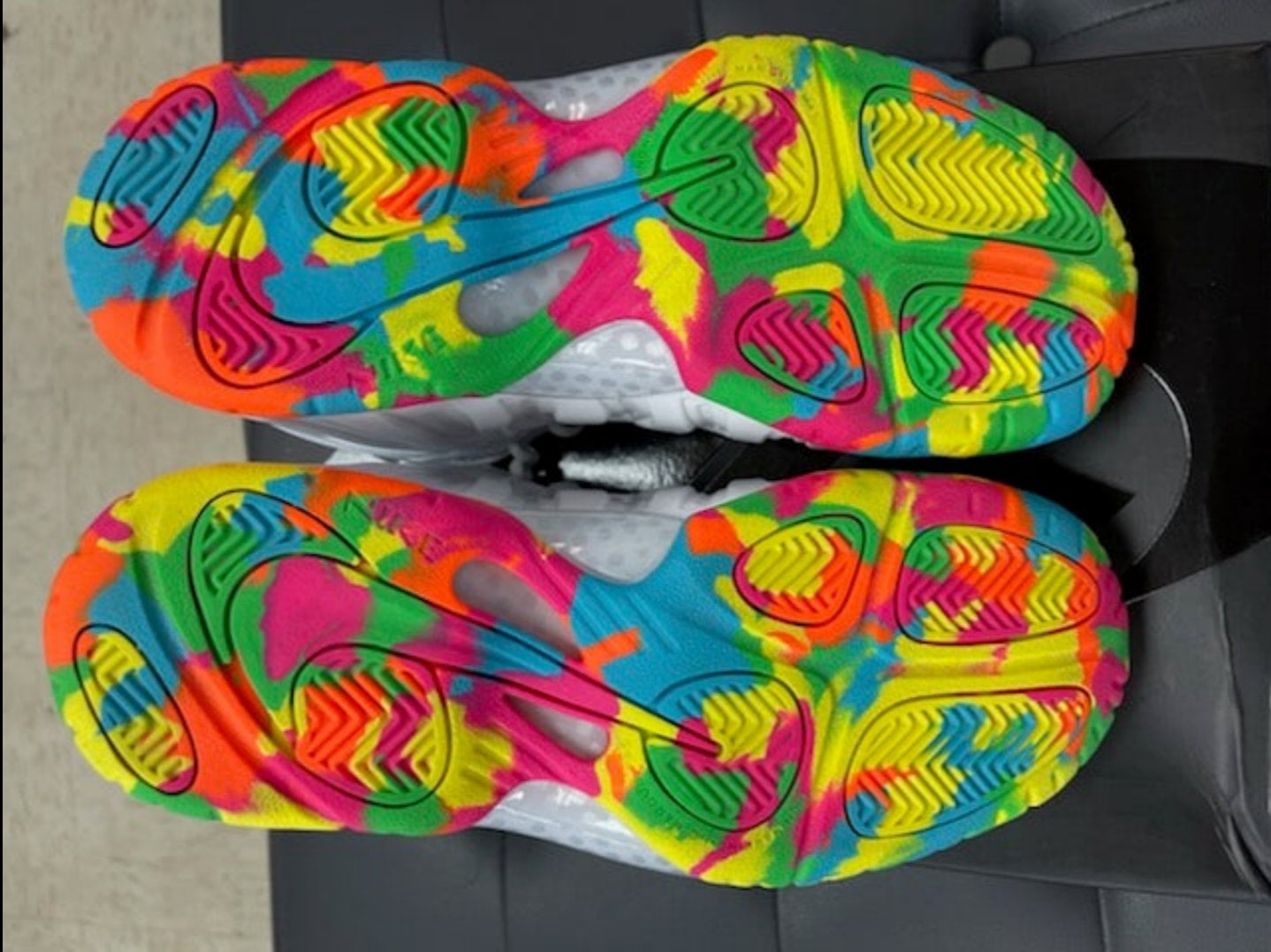 foamposites fruity pebbles white